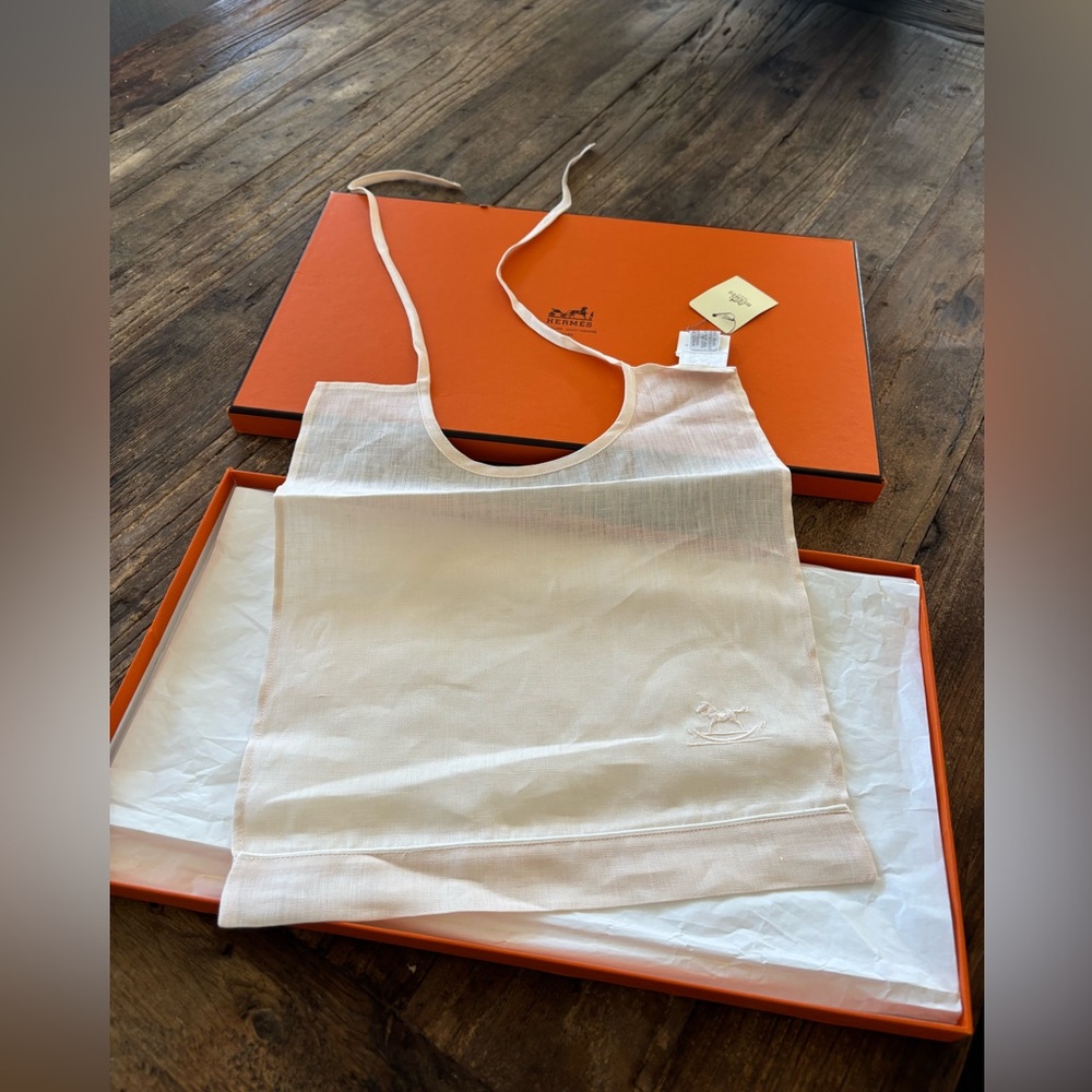 Hermes Linen Bib